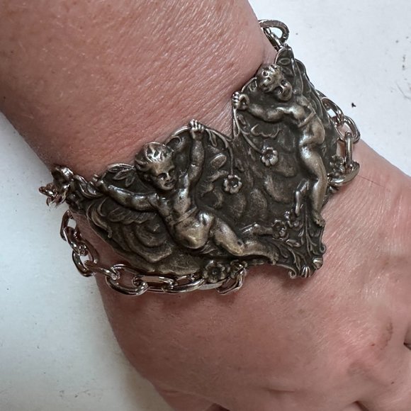 Cherub Chain Angel Bracelet Link Statement Cuff Putti Silver Baroque Rococo - Picture 9 of 11